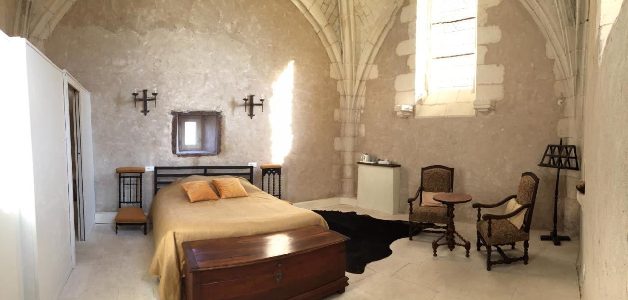Le Chatelet Thilouze Exterior foto